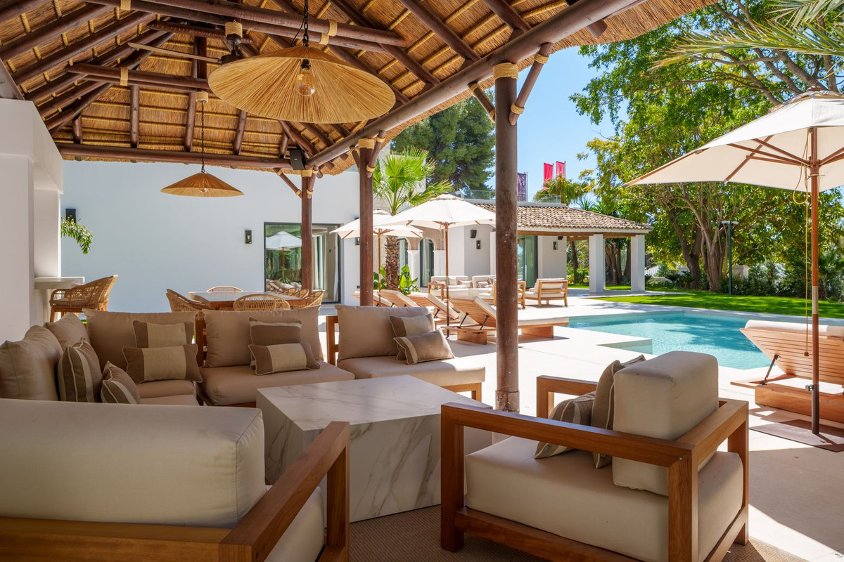 Property main view 60