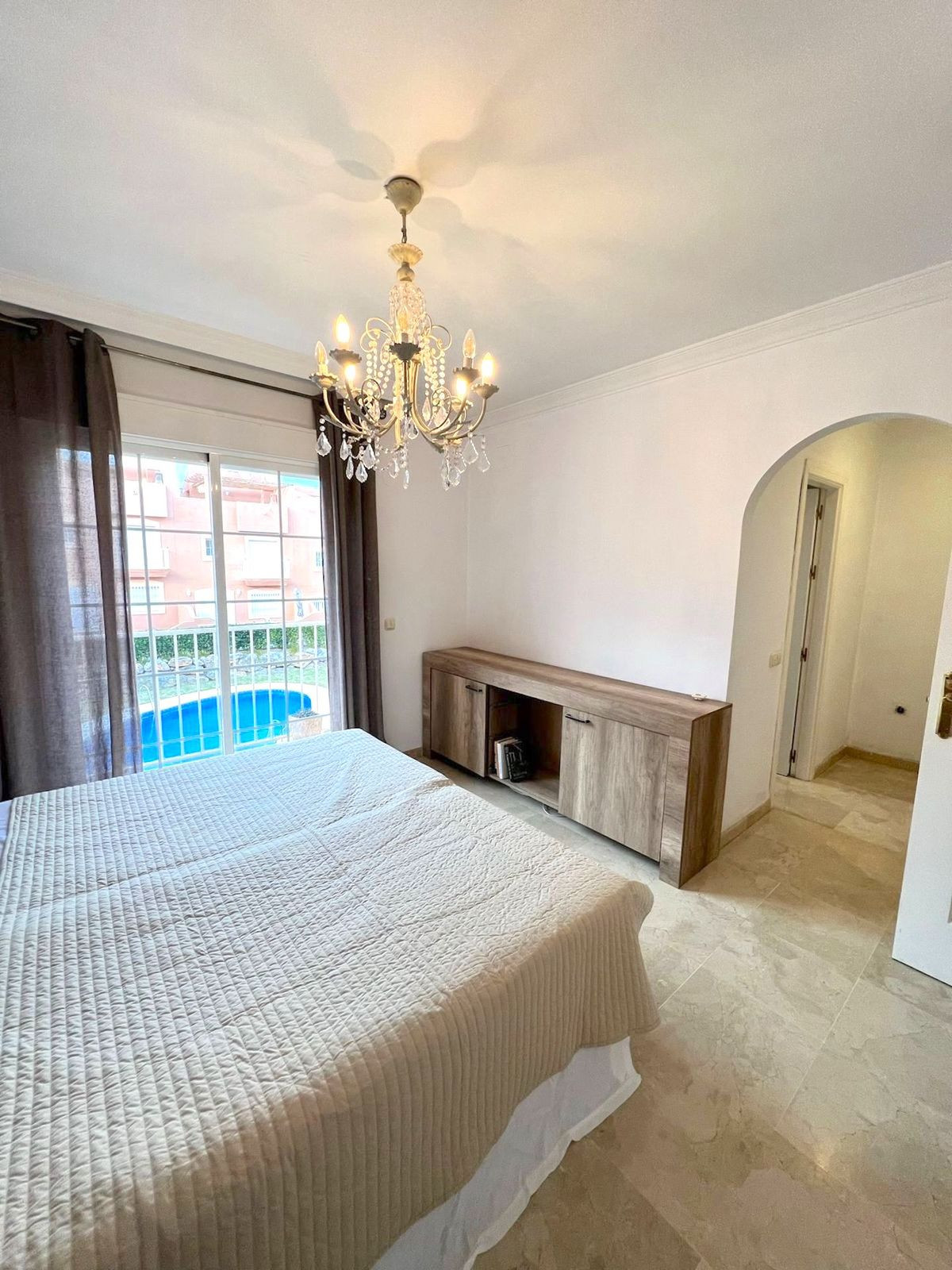 House te koop in Nueva Andalucía | 3 slaapkamers H4749211