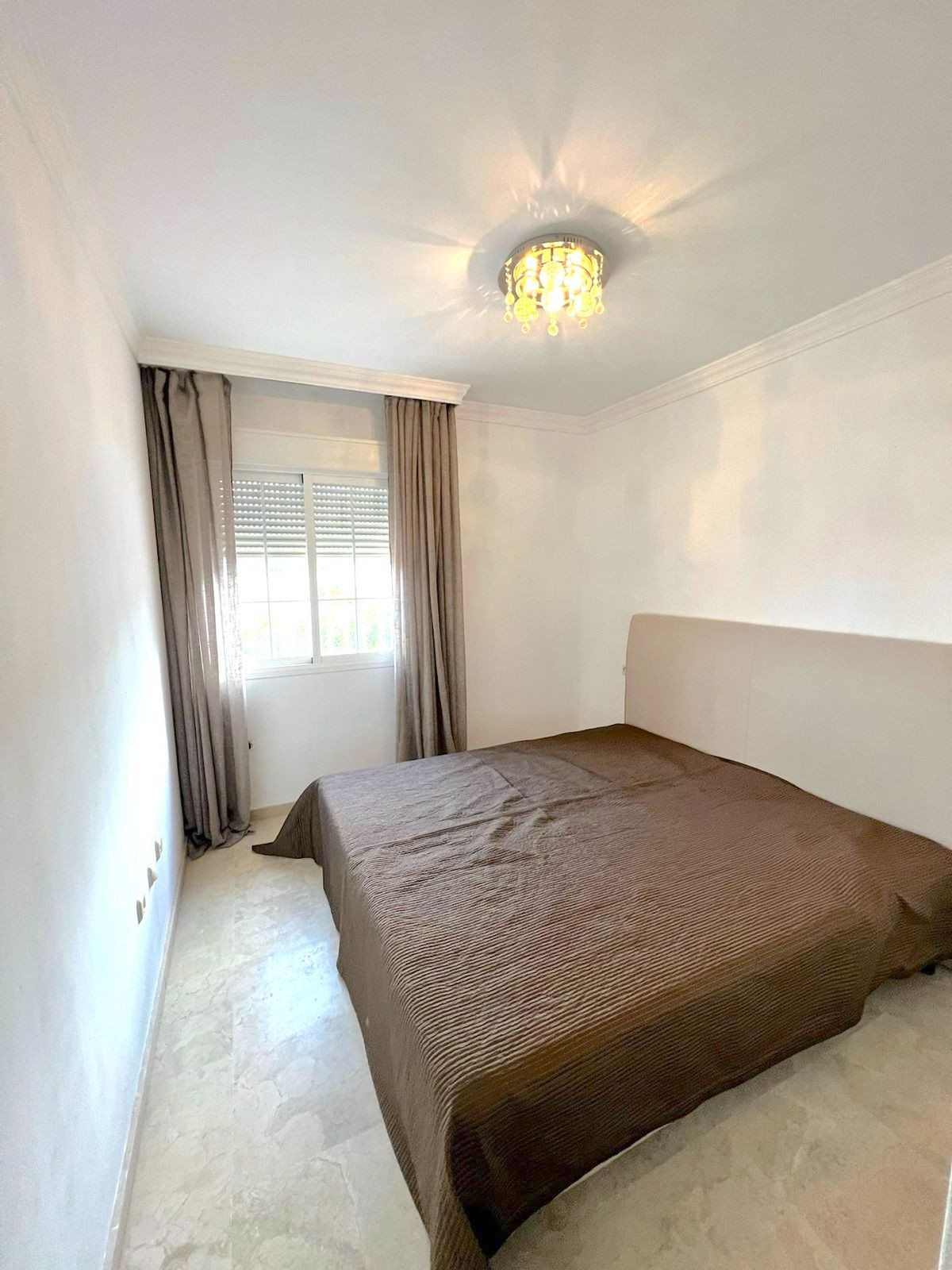 House te koop in Nueva Andalucía | 3 slaapkamers H4749211