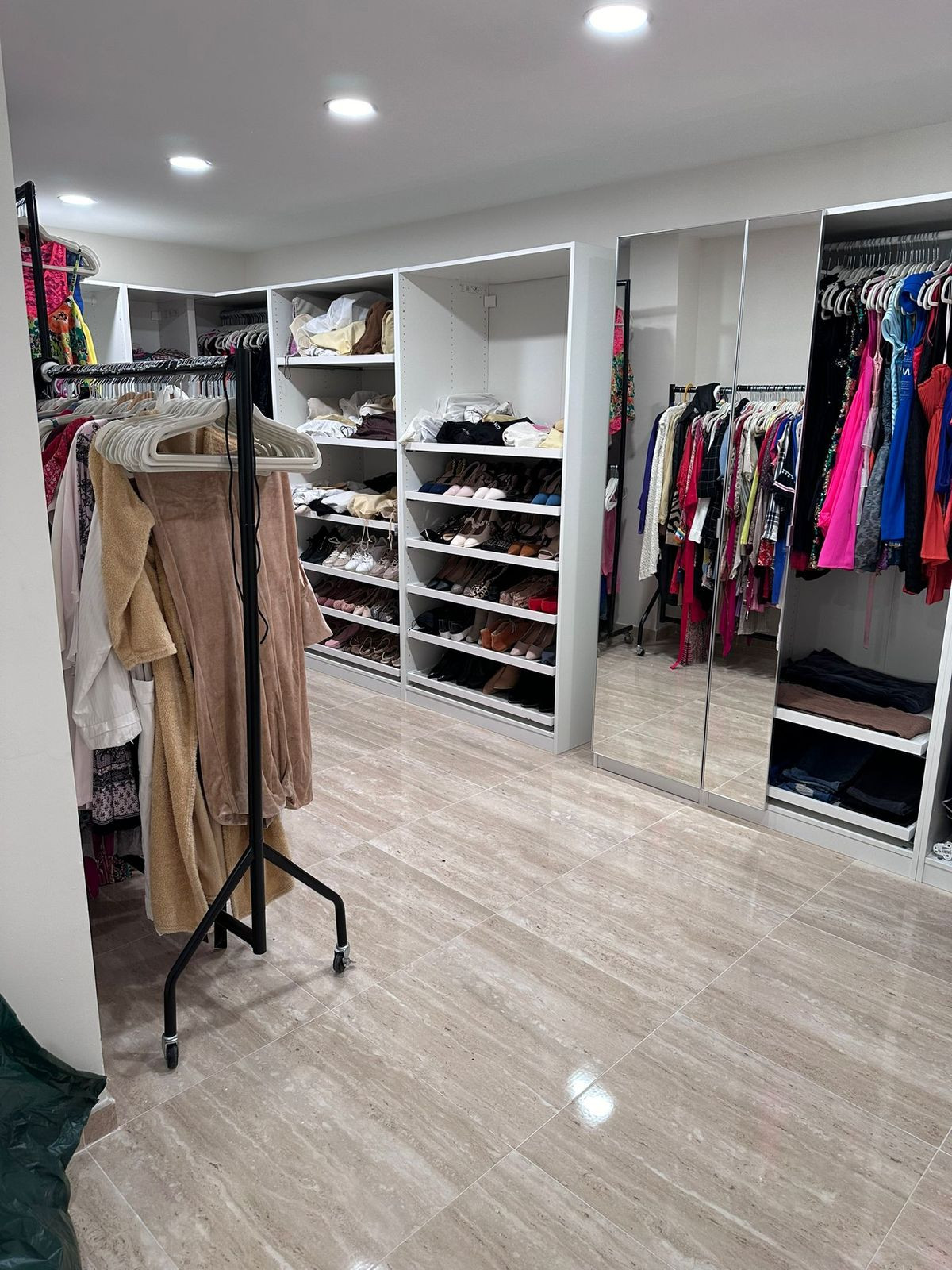 Property main view 12