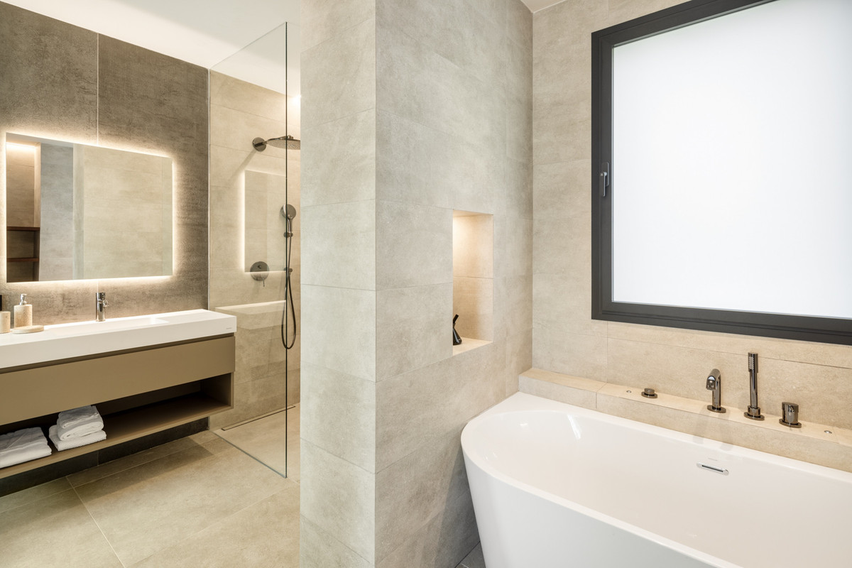 Huis te koop in Nueva Andalucía | 5 slaapkamers H4802620