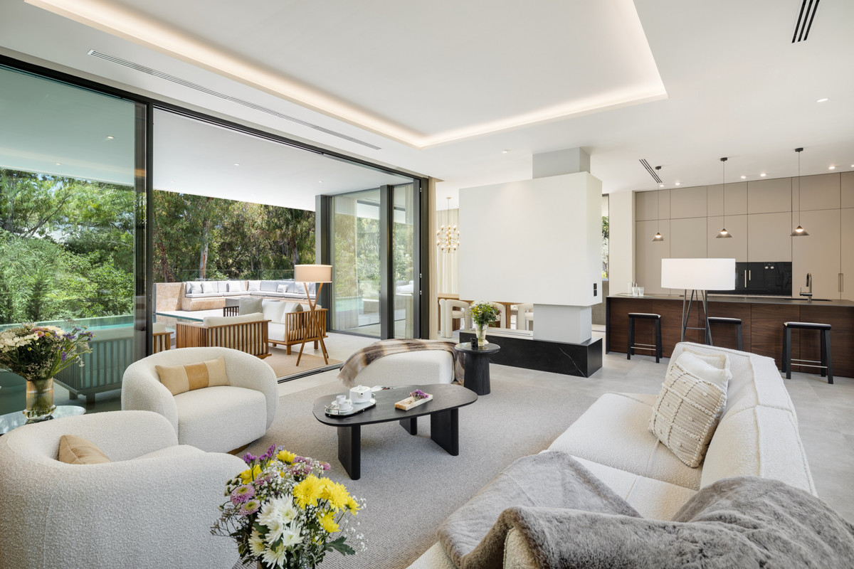 Huis te koop in Nueva Andalucía | 5 slaapkamers H4802620