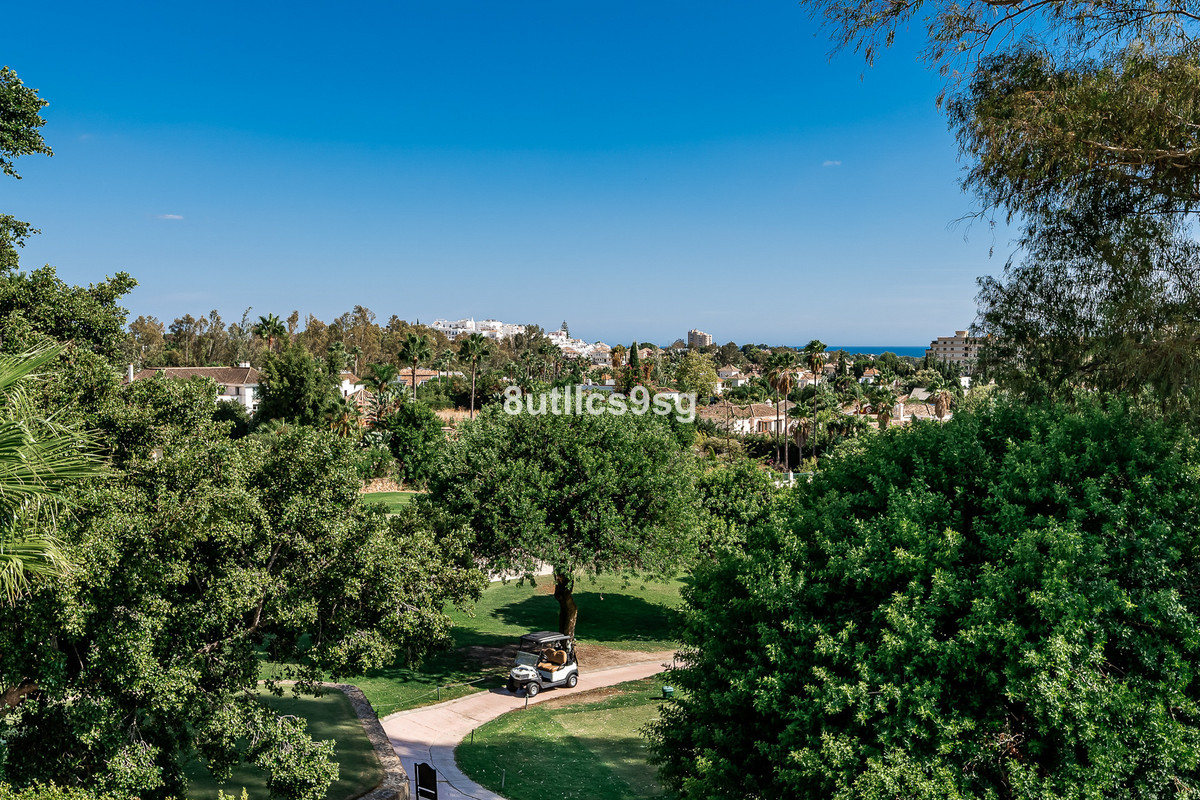 Huis te koop in Nueva Andalucía | 5 slaapkamers H4838200
