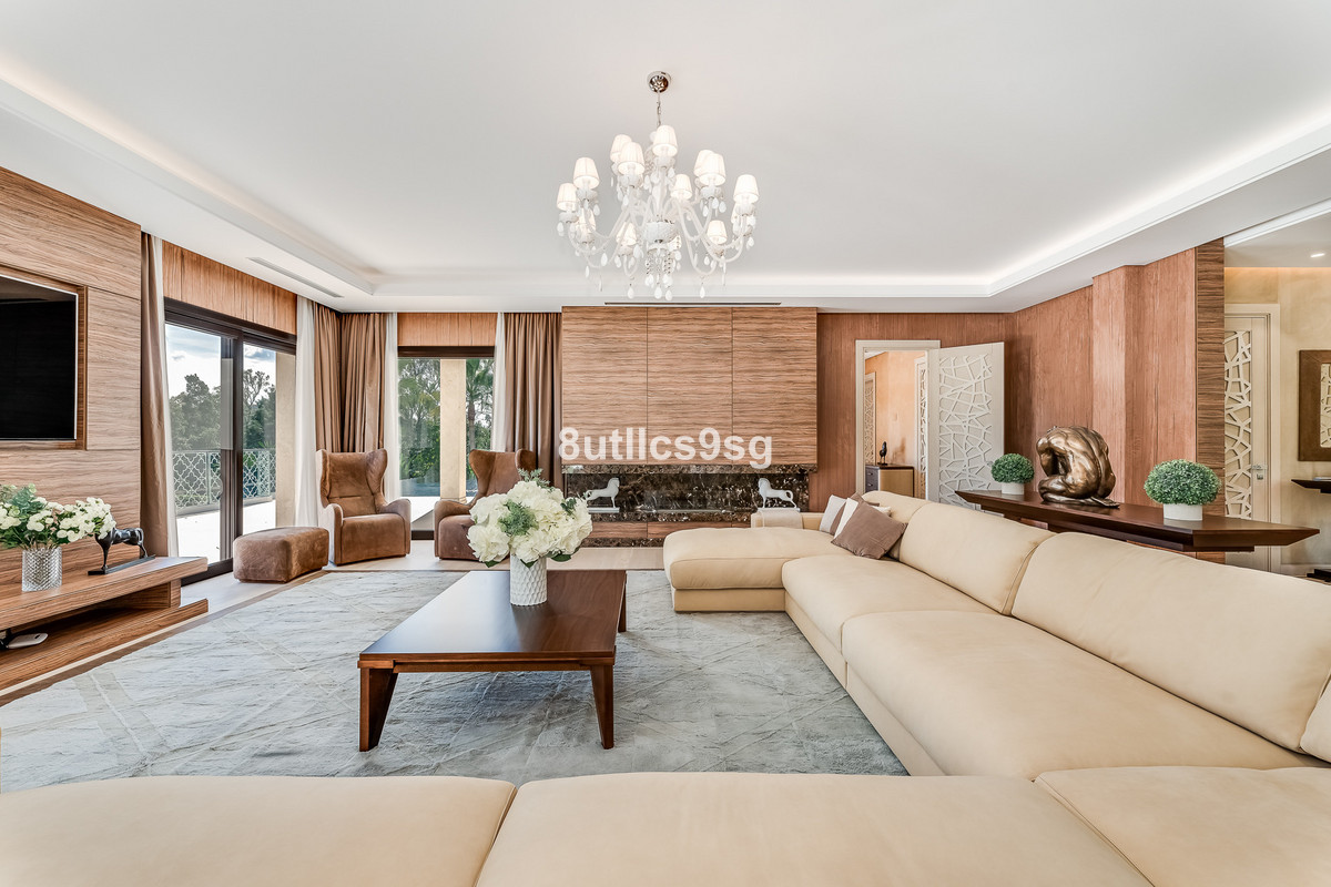 Huis te koop in Nueva Andalucía | 5 slaapkamers H4838200