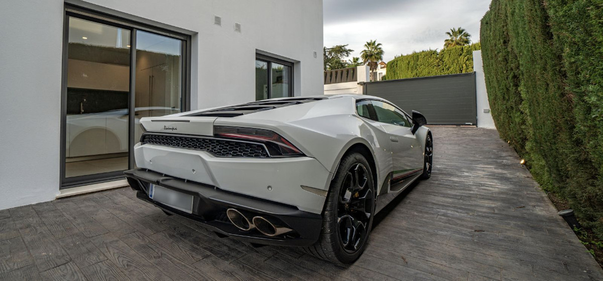 Huis te koop in Nueva Andalucía | 5 slaapkamers H4846231