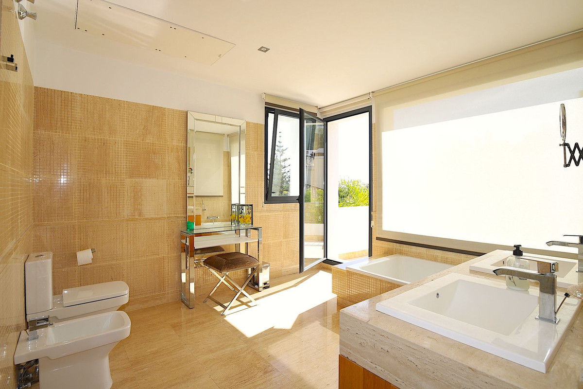 Property main view 36