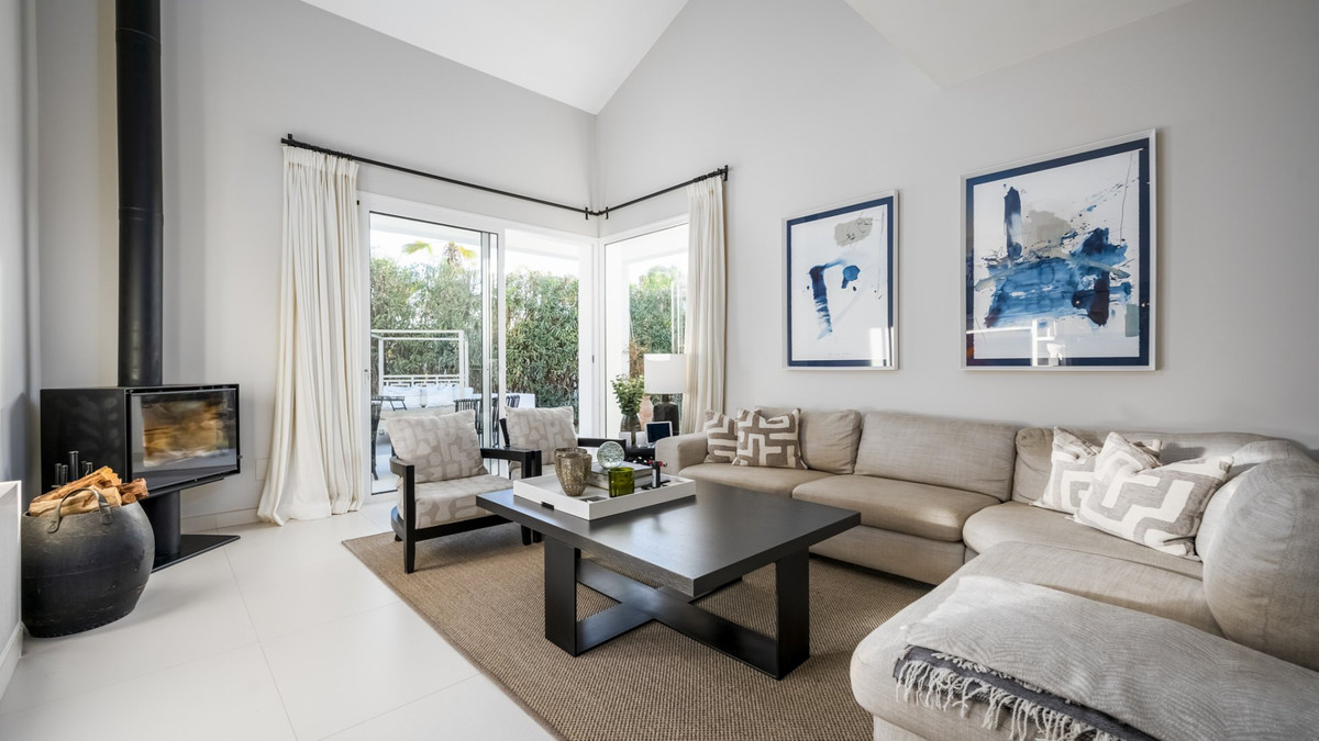 Huis te koop in Nueva Andalucía | 4 slaapkamers H4937398