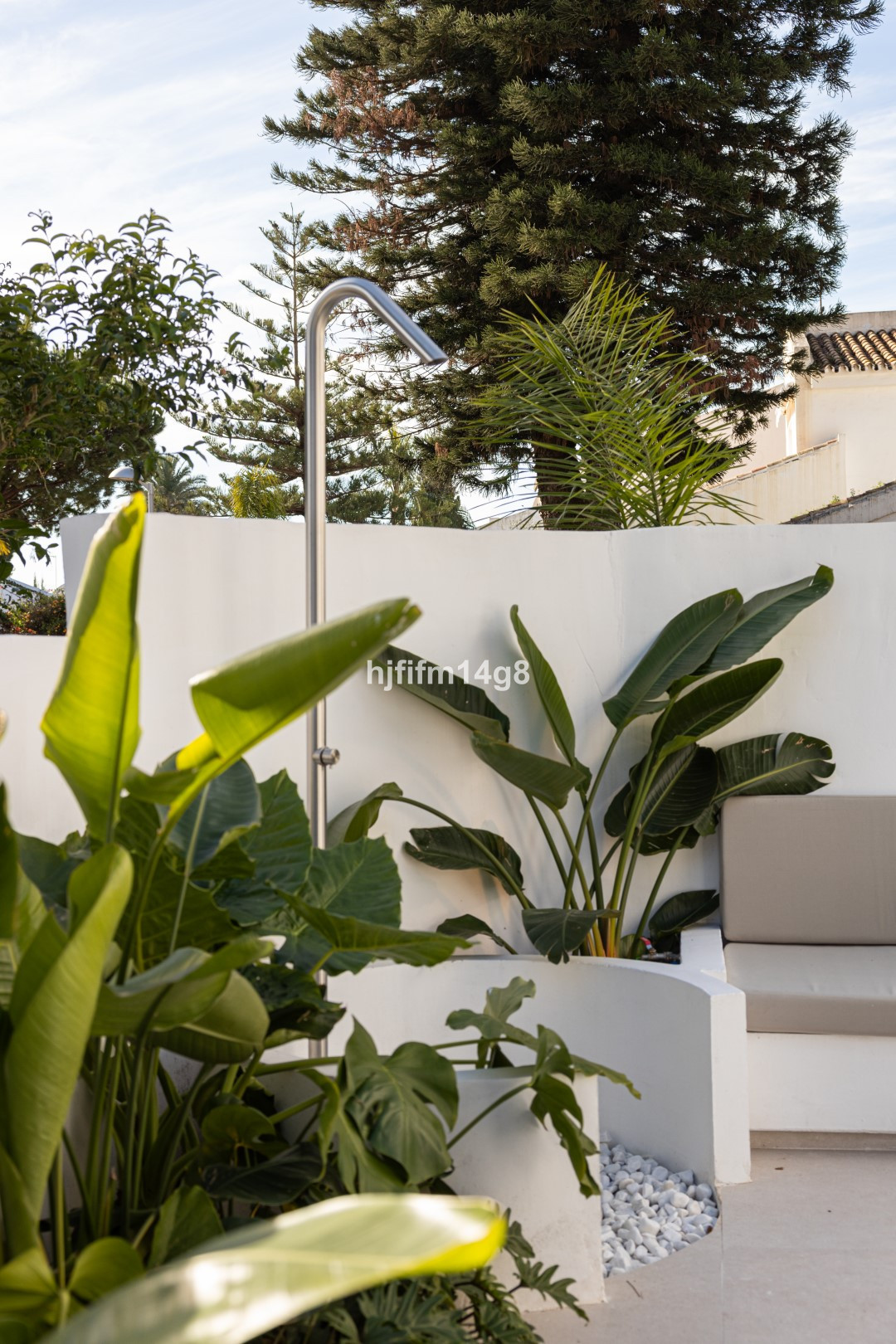 Property main view 33