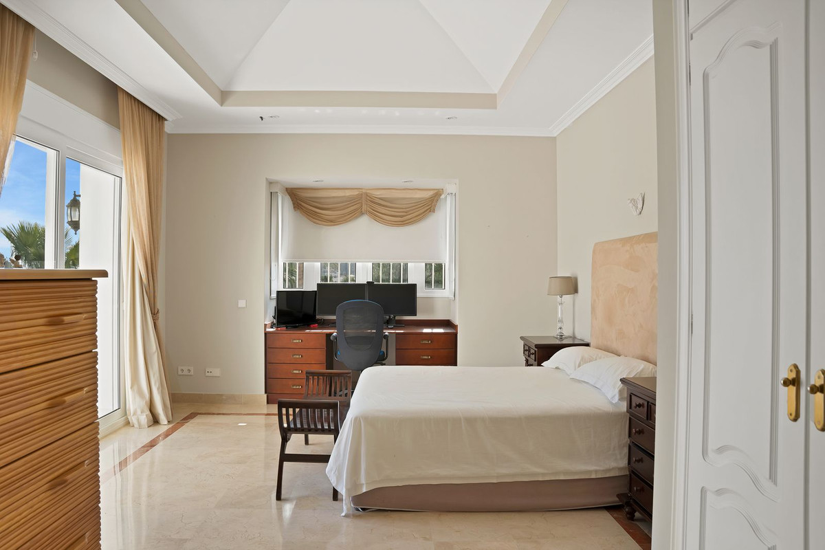 Property main view 25