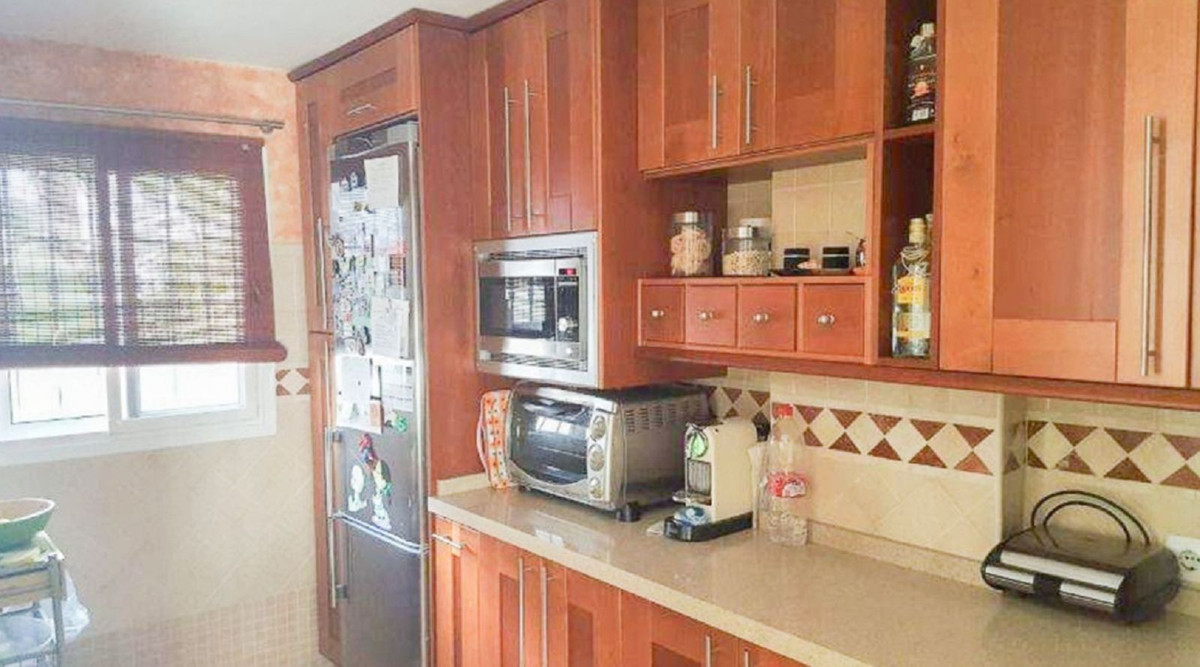Huis te koop in Nueva Andalucía | 4 slaapkamers H4981021
