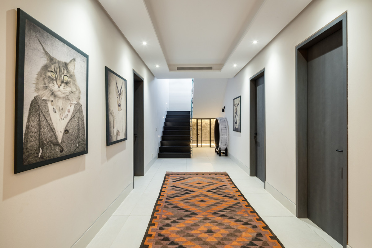 Huis te koop in Nueva Andalucía | 5 slaapkamers H5016547