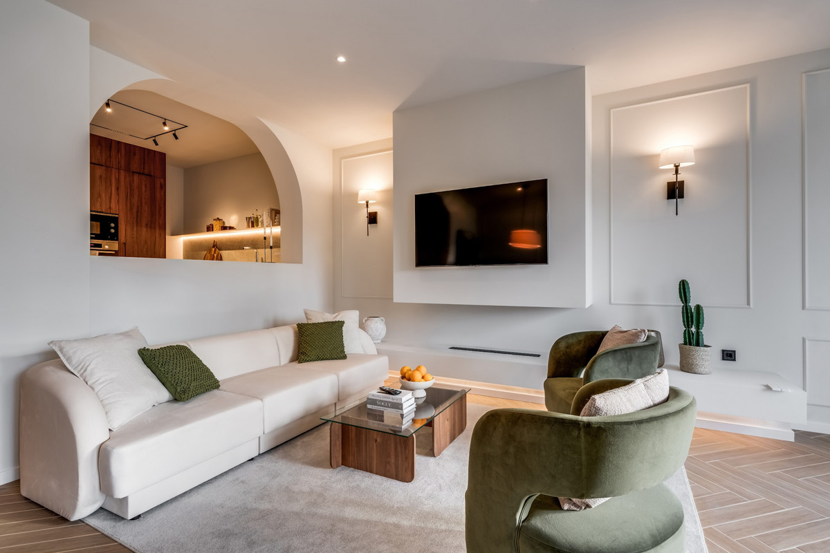 Huis te koop in Nueva Andalucía | 4 slaapkamers H5025991