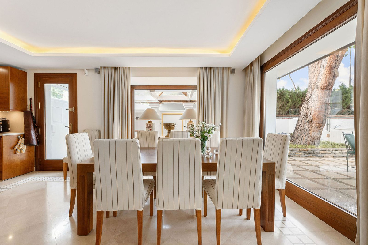 Huis te koop in Nueva Andalucía | 3 slaapkamers H5026135