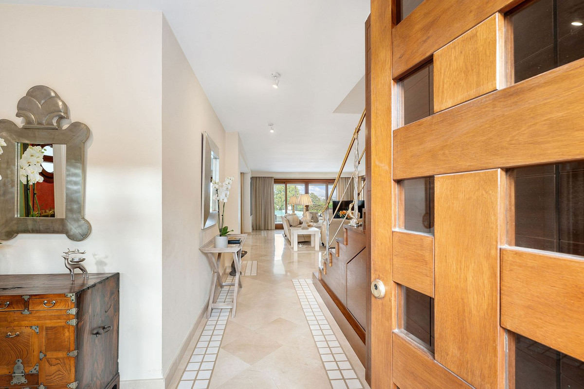 Huis te koop in Nueva Andalucía | 3 slaapkamers H5026135
