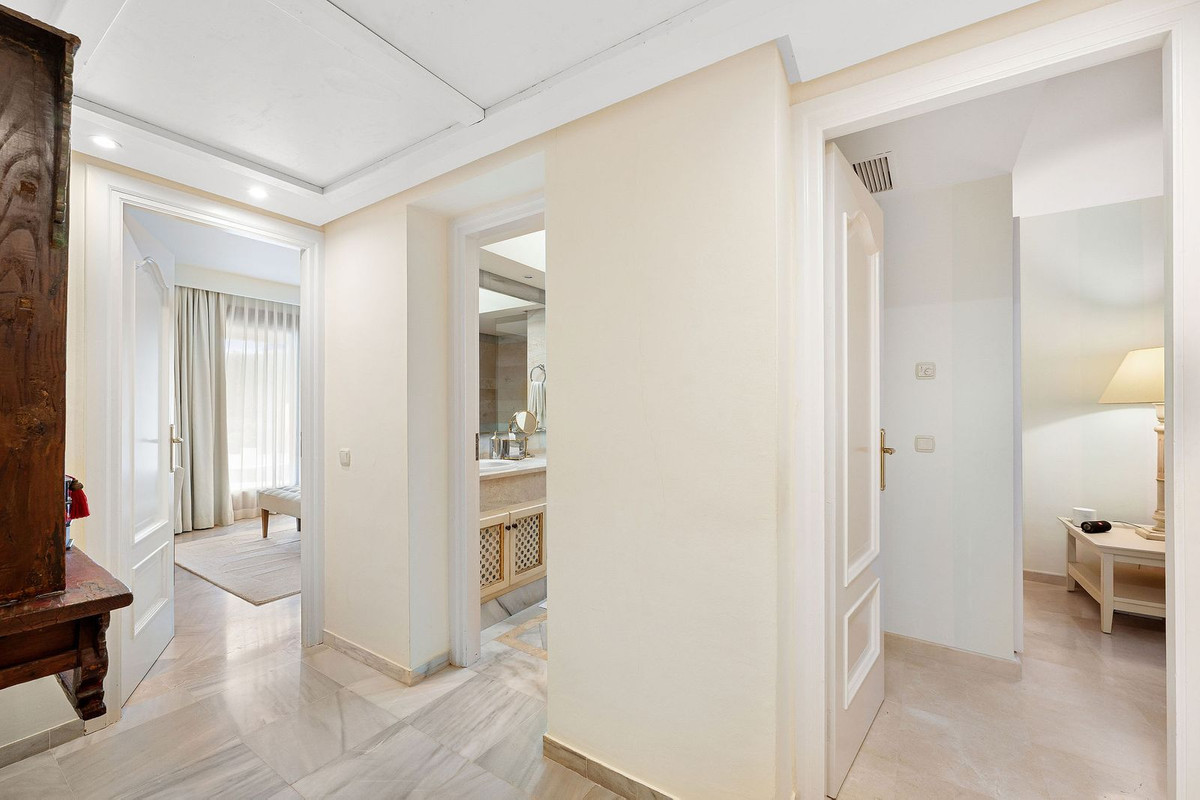 Huis te koop in Nueva Andalucía | 3 slaapkamers H5026135