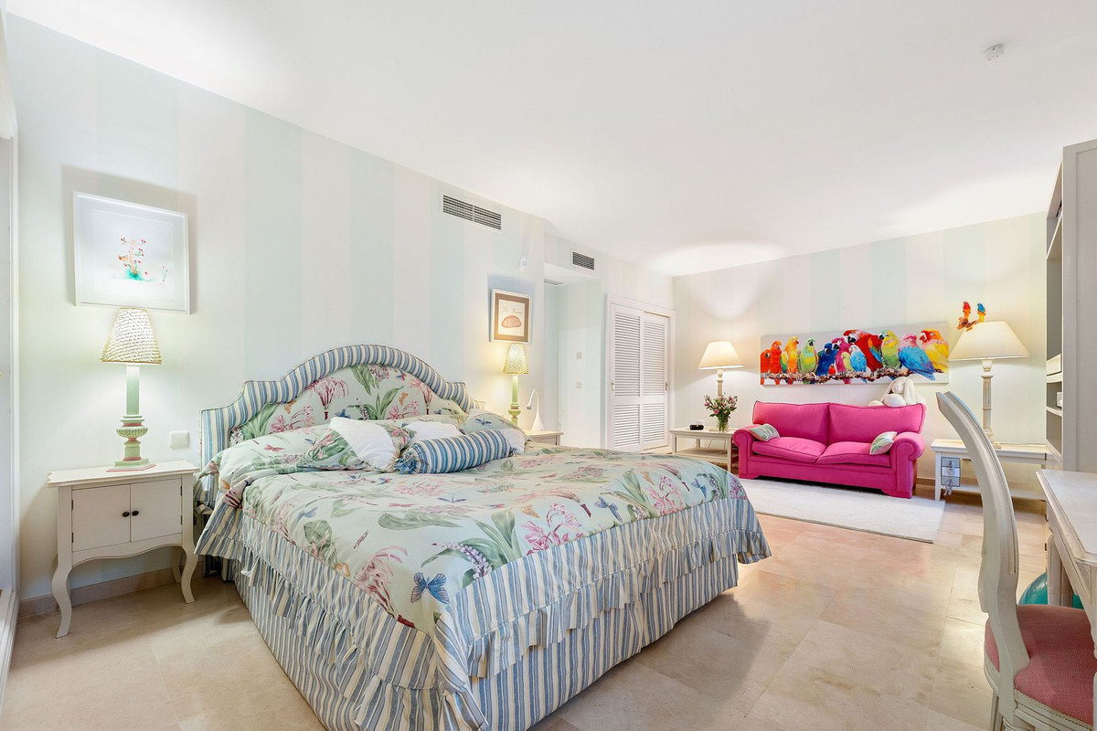 Huis te koop in Nueva Andalucía | 3 slaapkamers H5026135