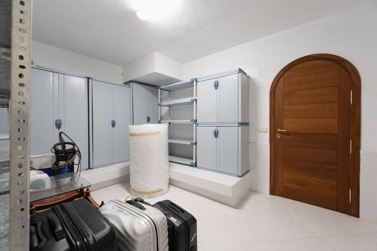 Huis te koop in Nueva Andalucía | 3 slaapkamers H5026135