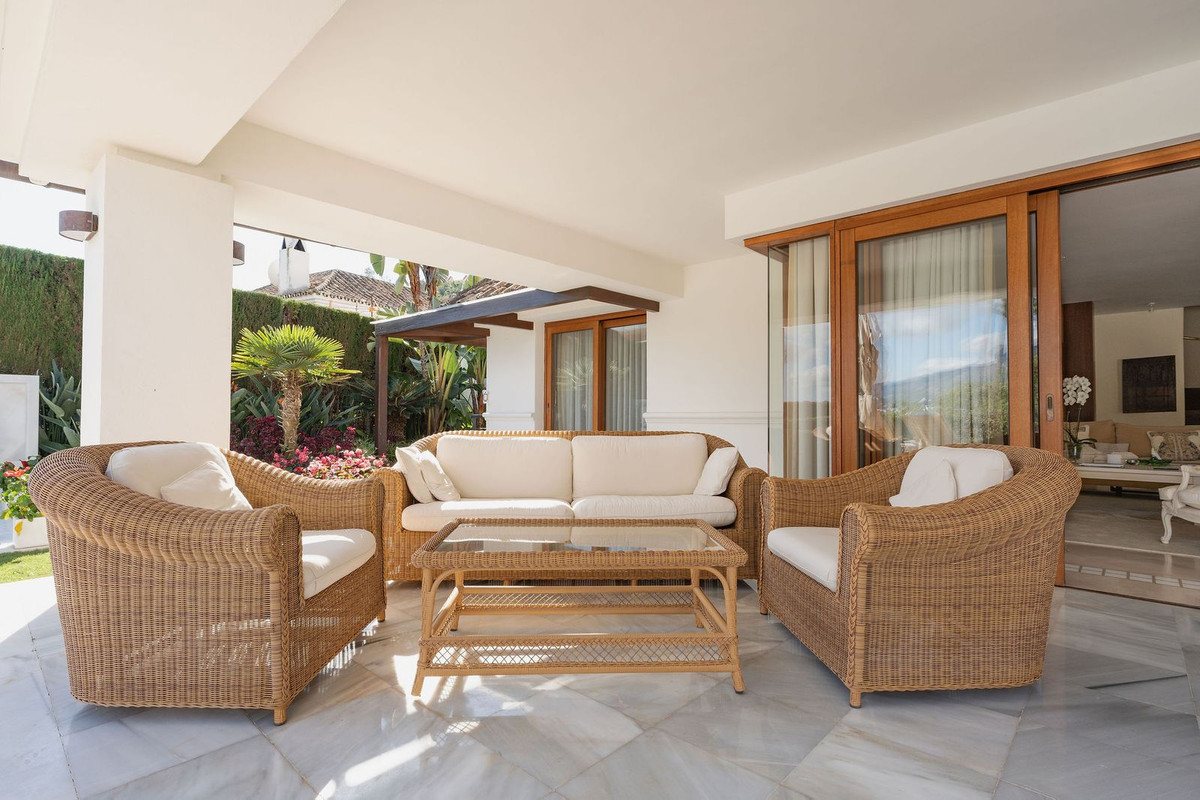 Huis te koop in Nueva Andalucía | 3 slaapkamers H5026135