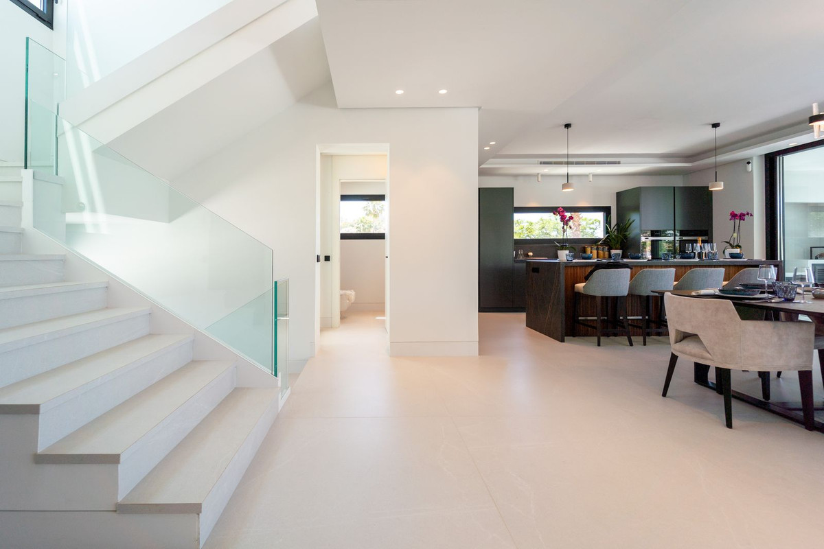 Property main view 33