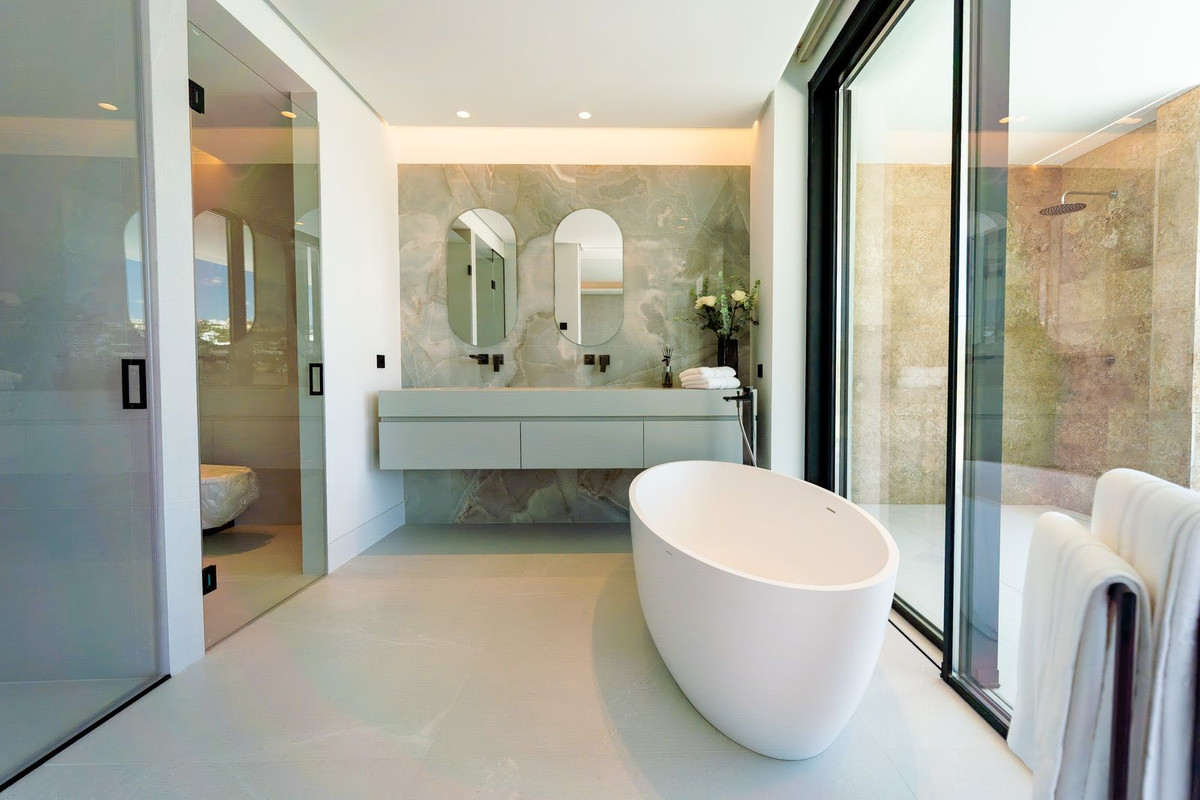 Property main view 40