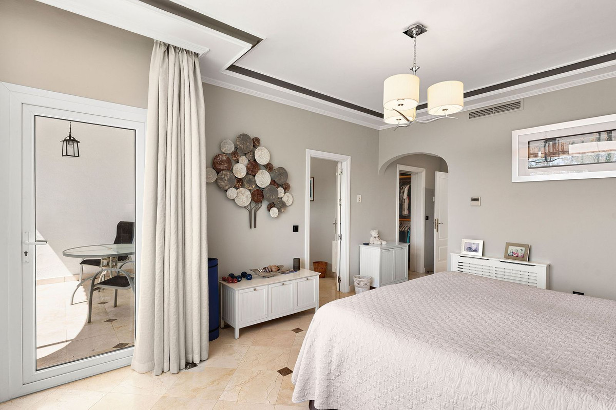 Huis te koop in Nueva Andalucía | 3 slaapkamers H5056648