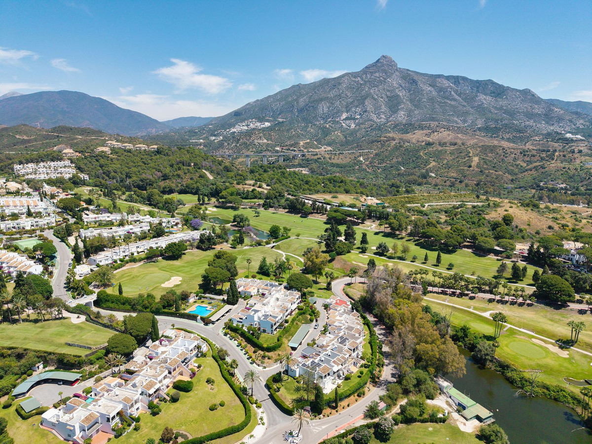 Huis te koop in Nueva Andalucía | 3 slaapkamers H5056648