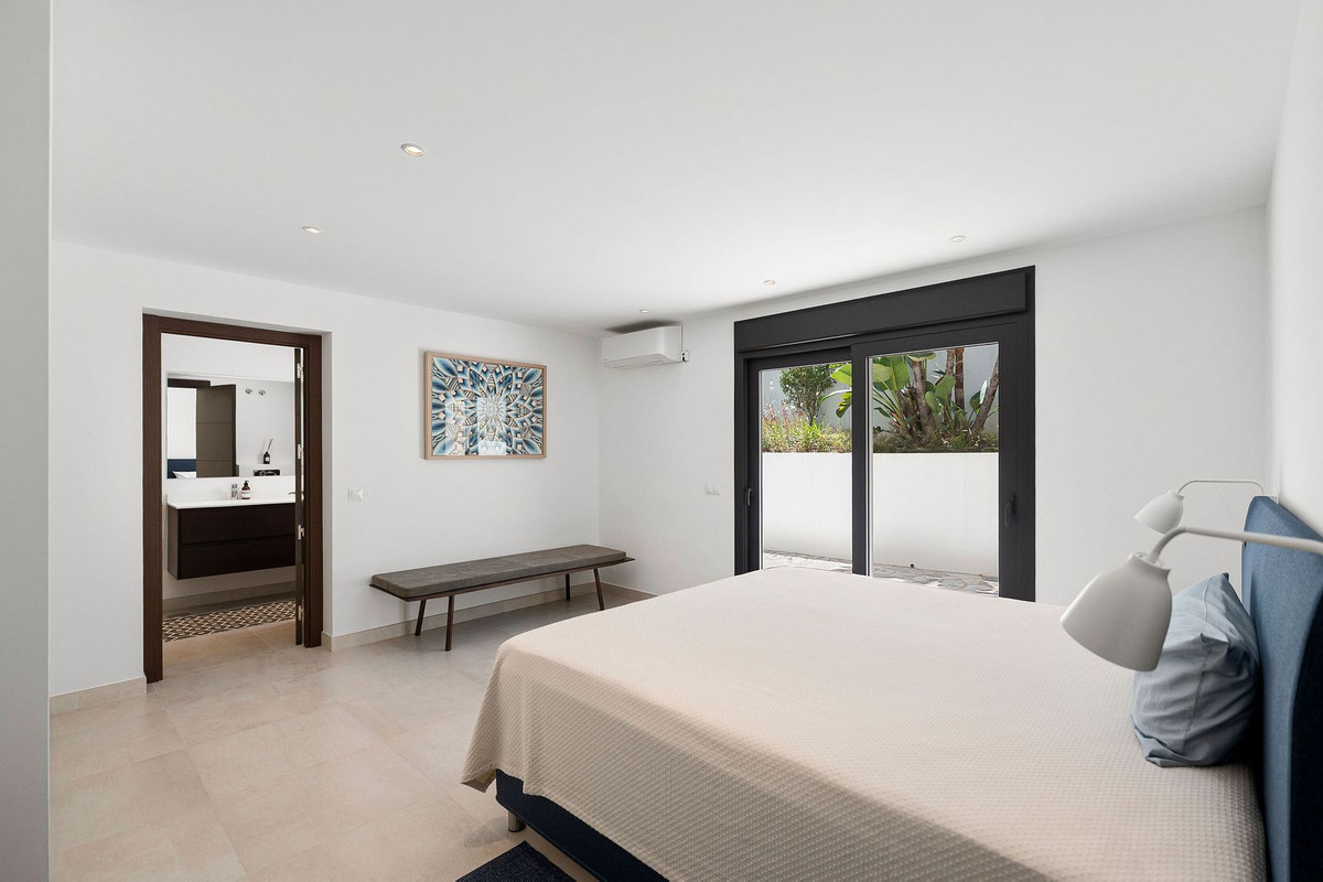 Huis te koop in Nueva Andalucía | 4 slaapkamers H5058385