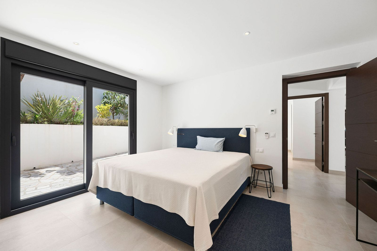 Huis te koop in Nueva Andalucía | 4 slaapkamers H5058385