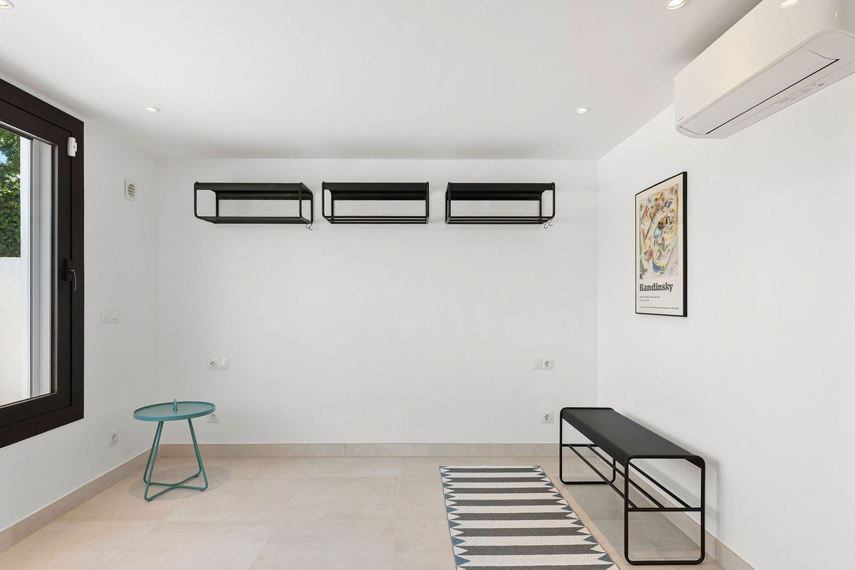 Huis te koop in Nueva Andalucía | 4 slaapkamers H5058385