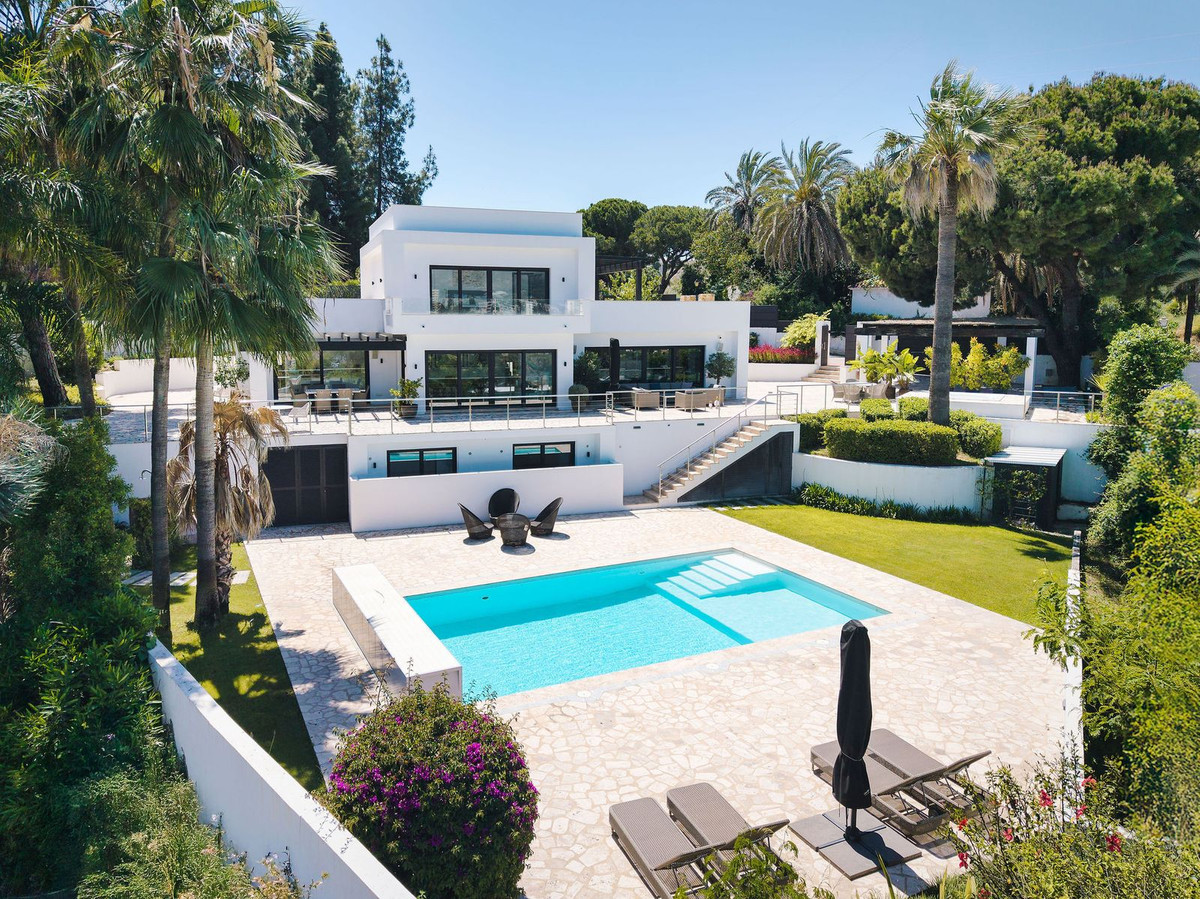 Huis te koop in Nueva Andalucía | 4 slaapkamers H5058385