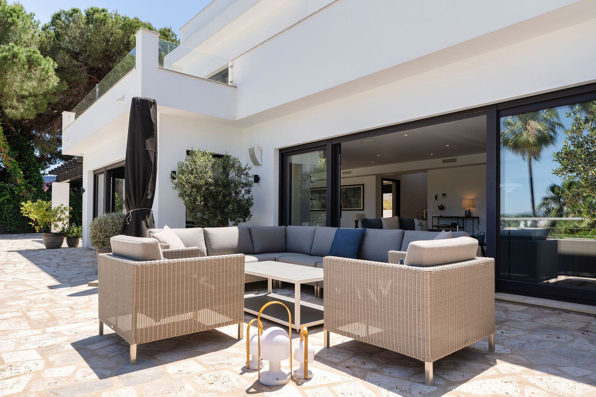 Huis te koop in Nueva Andalucía | 4 slaapkamers H5058385