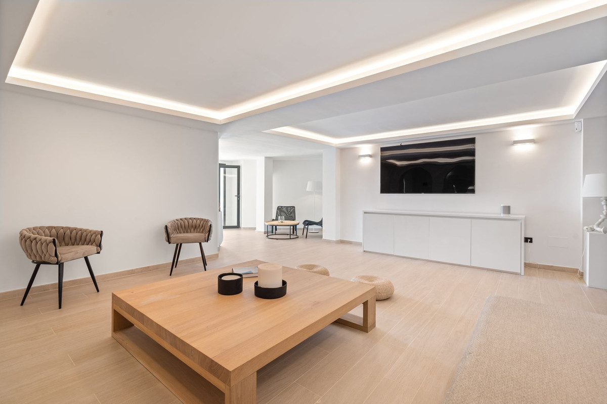 Property main view 42