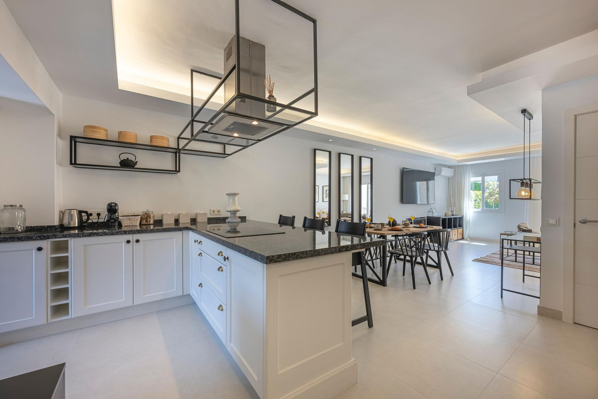 Huis te koop in Nueva Andalucía | 3 slaapkamers H5065528