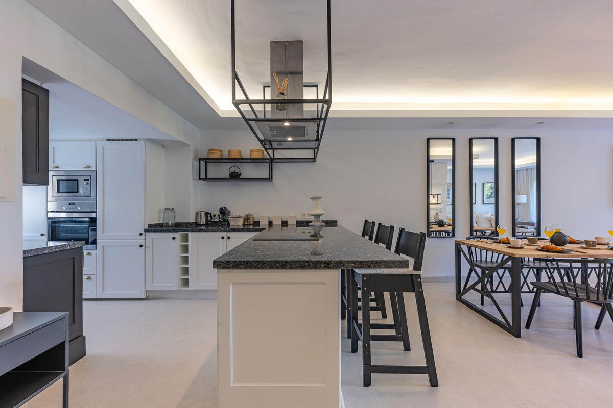 Huis te koop in Nueva Andalucía | 3 slaapkamers H5065528