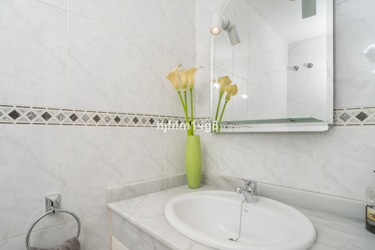House te koop in Nueva Andalucía | 4 slaapkamers H5073460