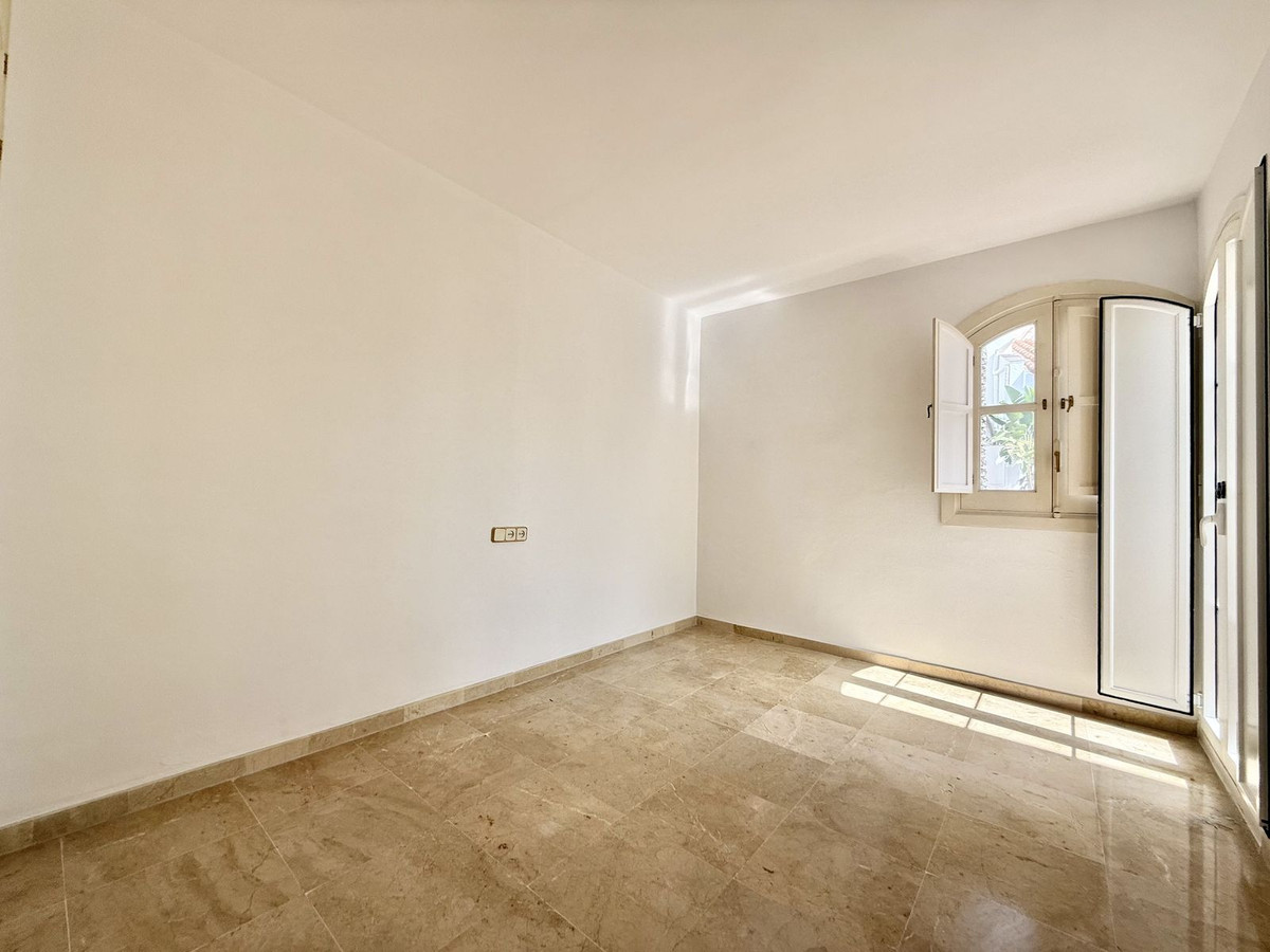 House te koop in Nueva Andalucía | 3 slaapkamers H5074087