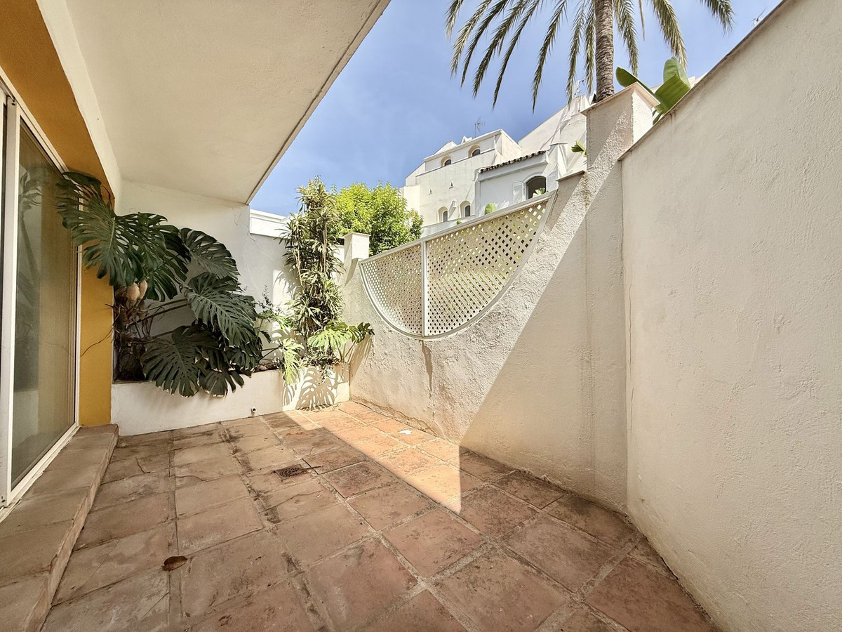 House te koop in Nueva Andalucía | 3 slaapkamers H5074087