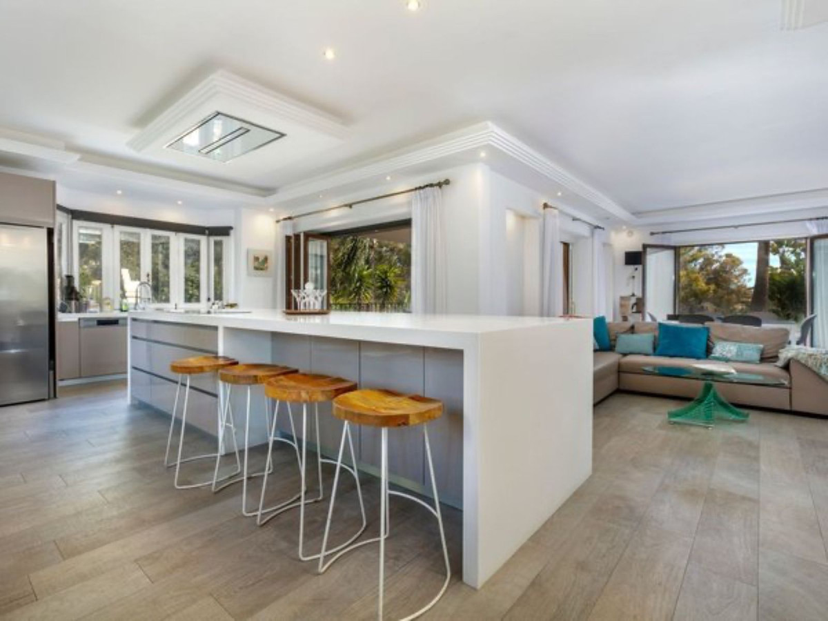 Huis te koop in Nueva Andalucía | 6 slaapkamers H5075314