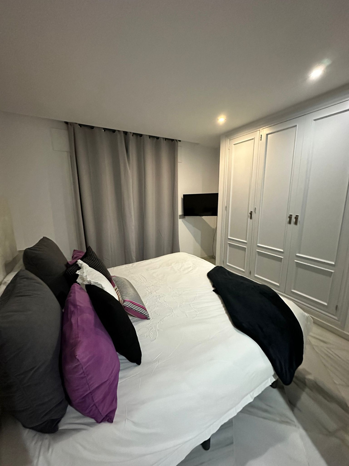 Geschakelde Woning te koop in Aloha | 4 slaapkamers H5077666