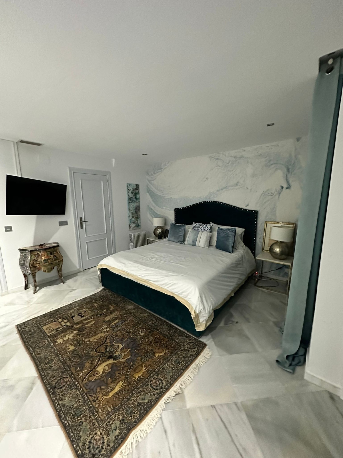 Geschakelde Woning te koop in Aloha | 4 slaapkamers H5077666