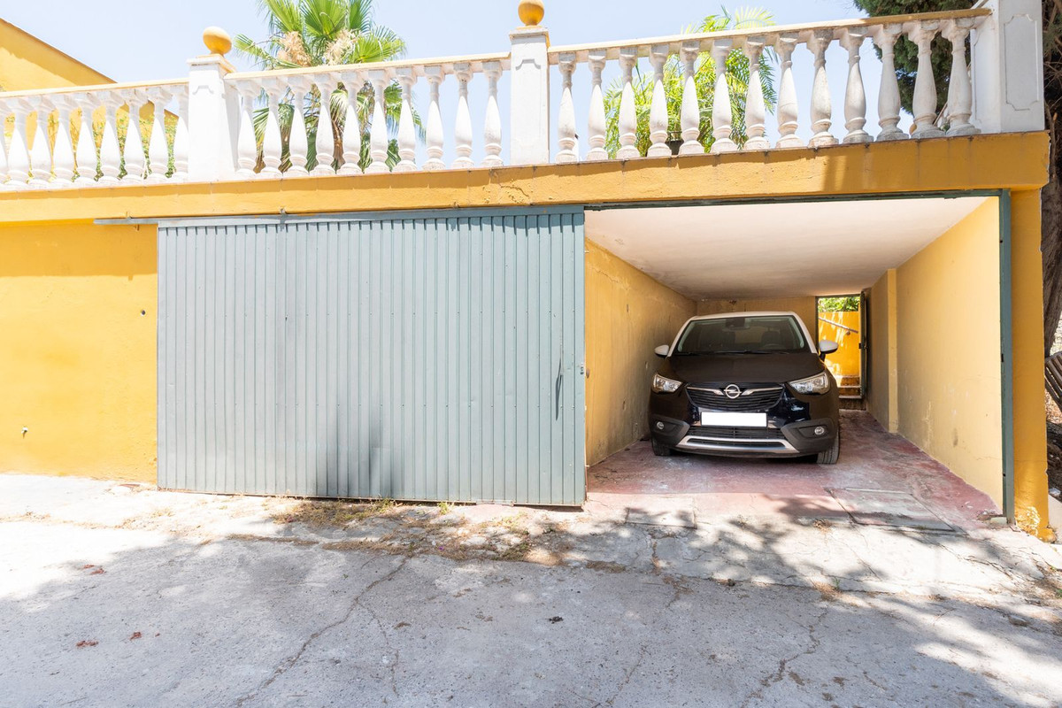 Huis te koop in Nueva Andalucía | 6 slaapkamers H5077951