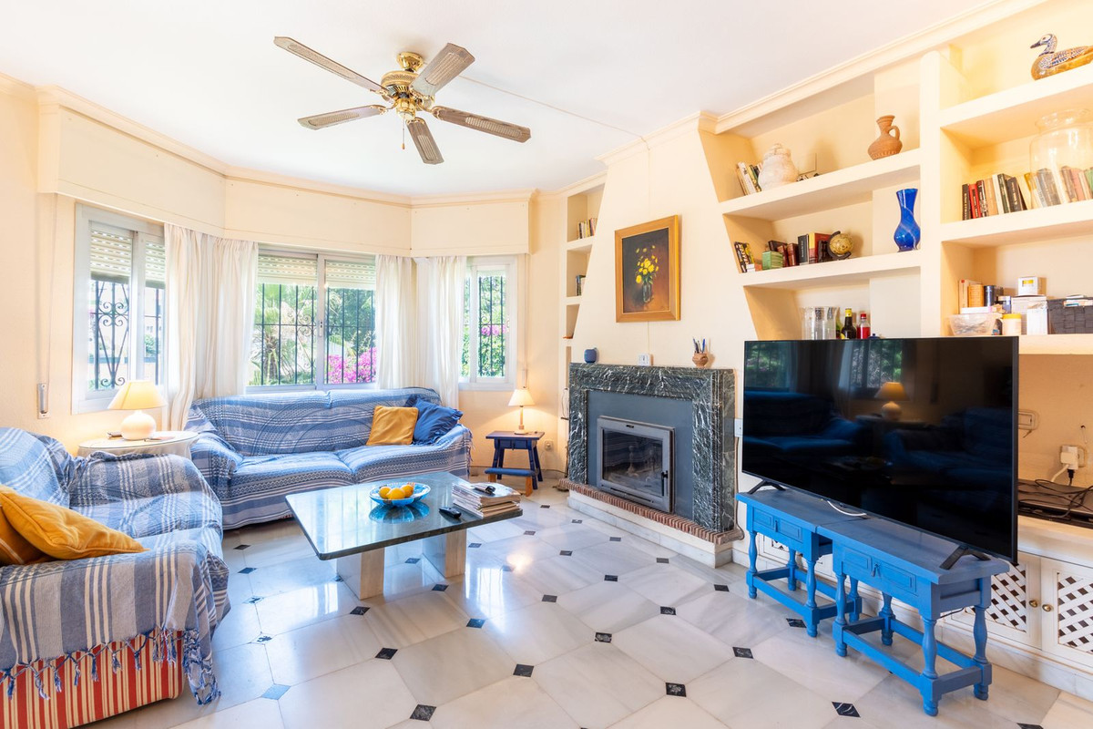 Huis te koop in Nueva Andalucía | 6 slaapkamers H5077951