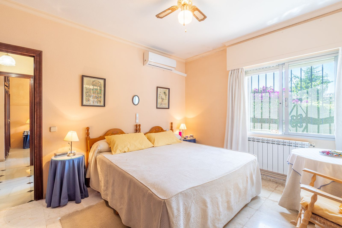 Huis te koop in Nueva Andalucía | 6 slaapkamers H5077951