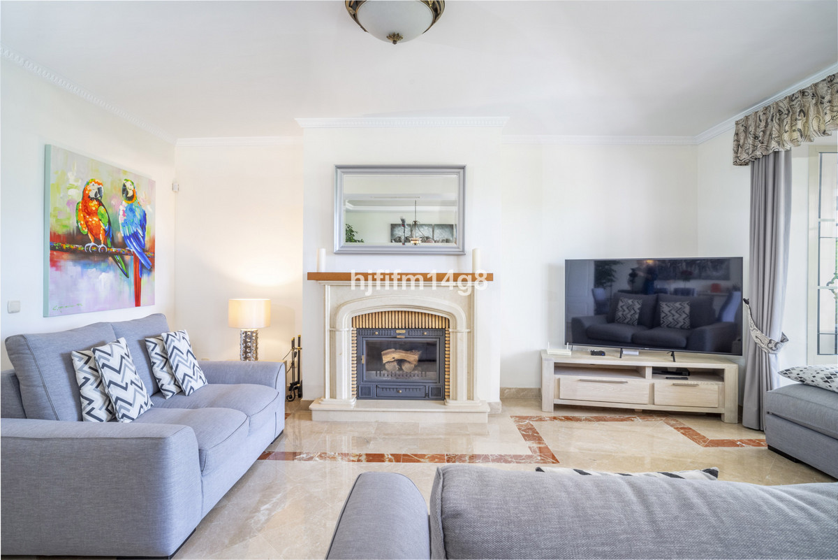 Huis te koop in Nueva Andalucía | 3 slaapkamers H5080336