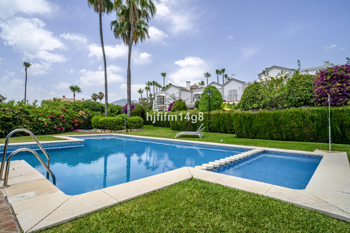 Huis te koop in Nueva Andalucía | 3 slaapkamers H5080336