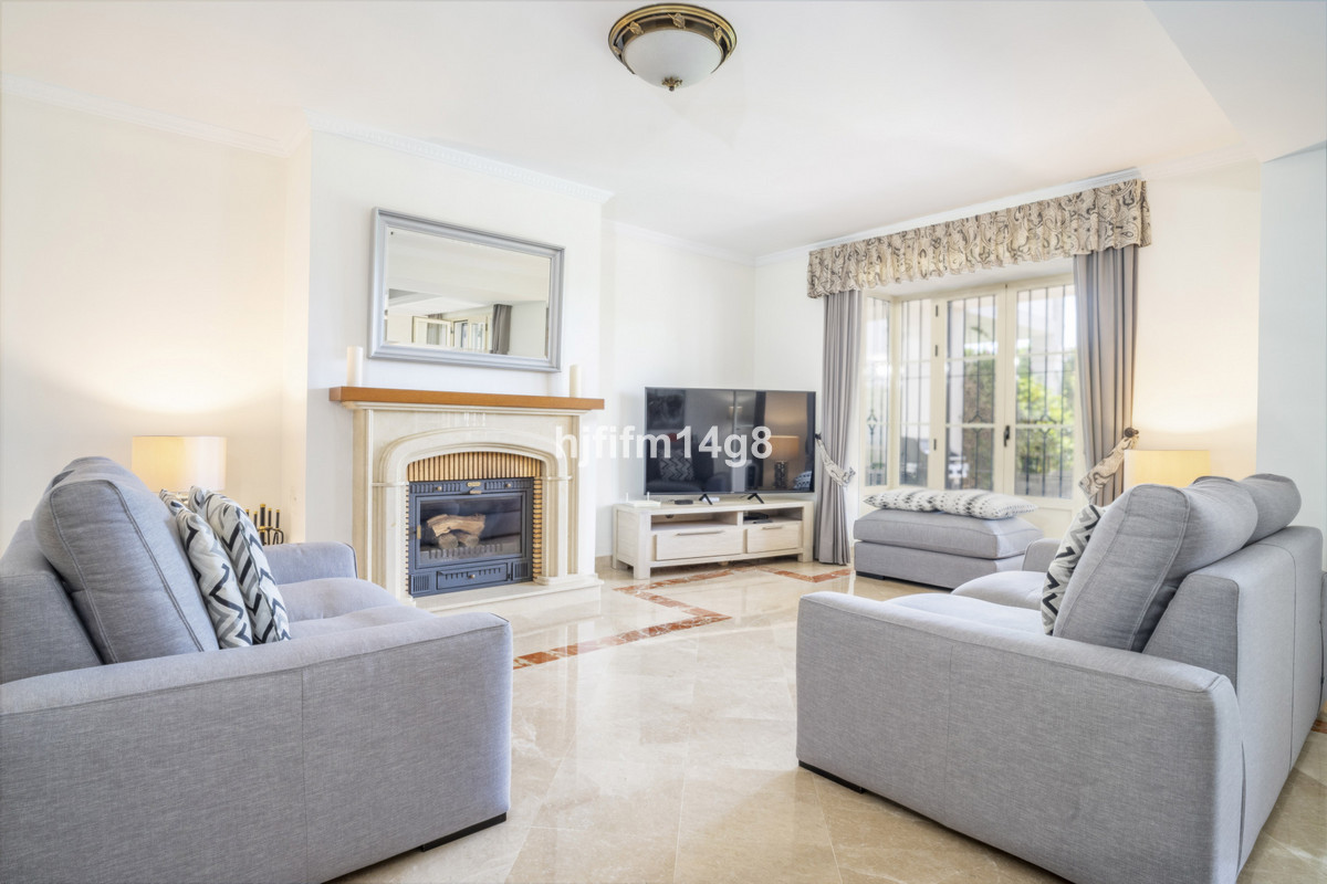 Huis te koop in Nueva Andalucía | 3 slaapkamers H5080336