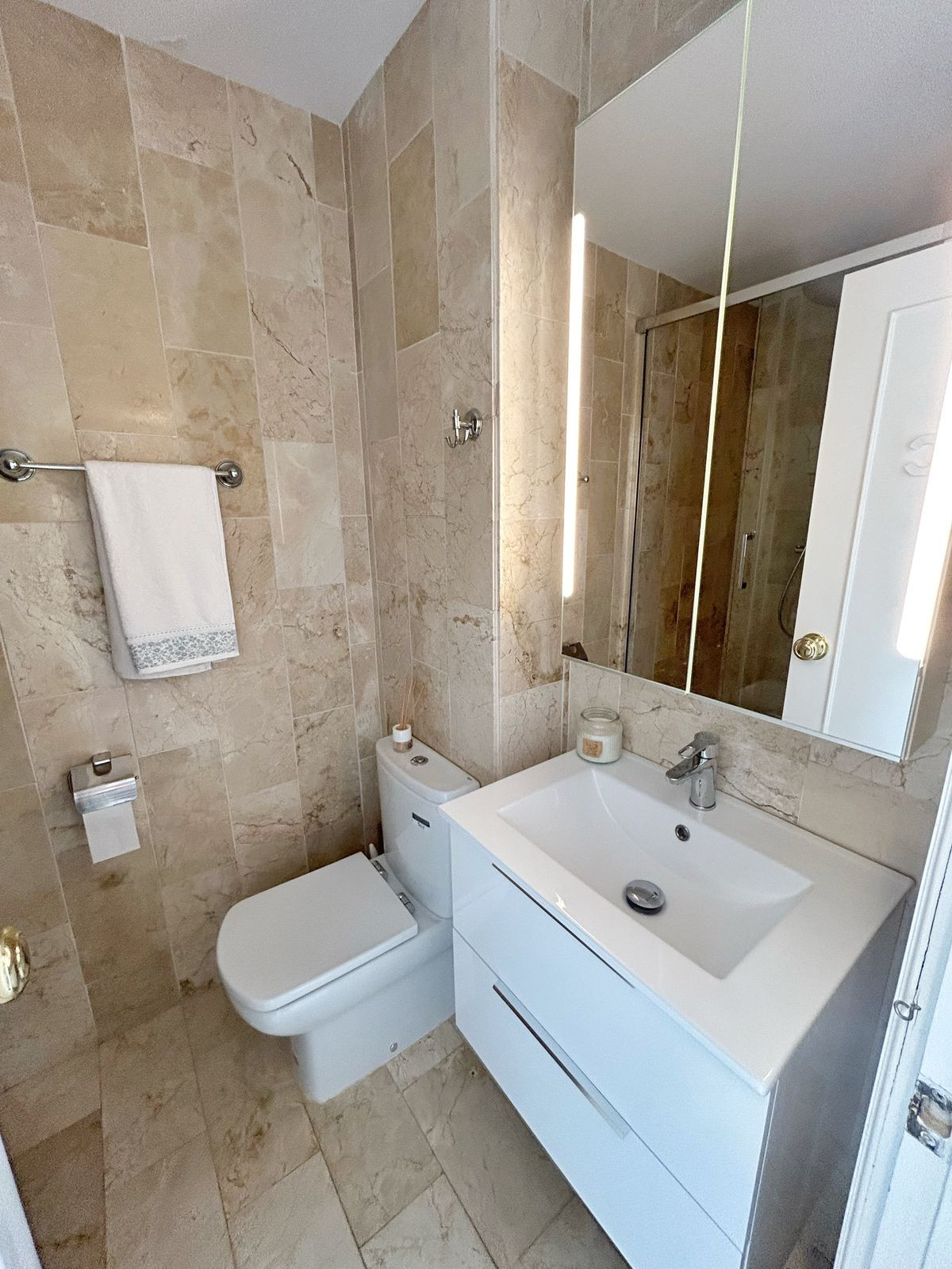 Huis te koop in Nueva Andalucía | 3 slaapkamers H5084011