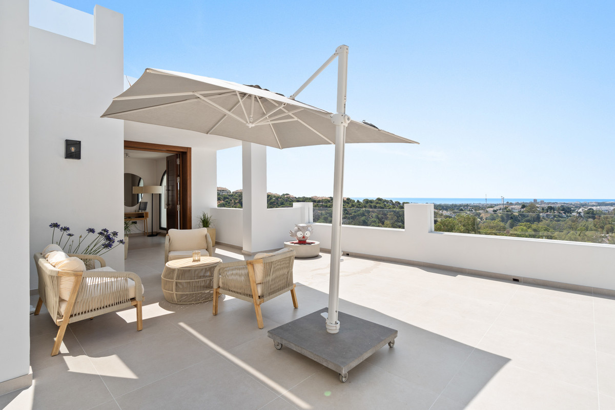Huis te koop in Nueva Andalucía | 5 slaapkamers H5105161
