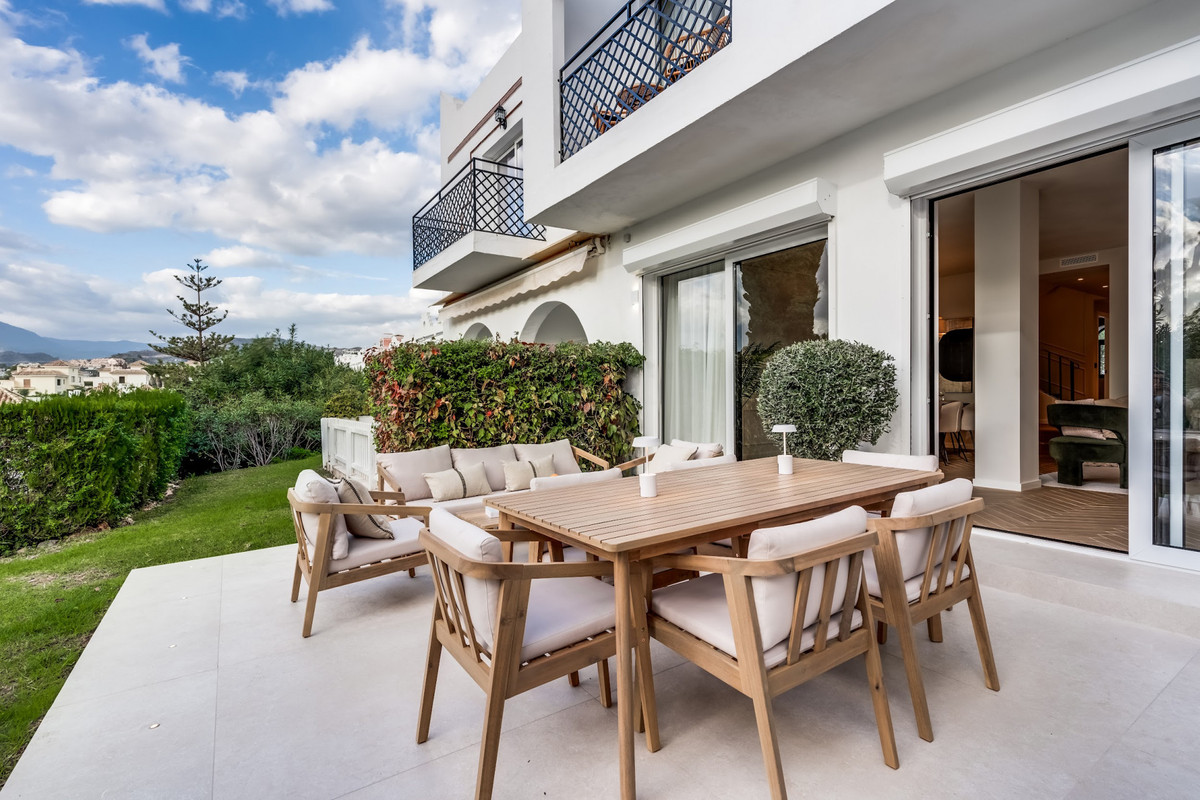Huis te koop in Nueva Andalucía | 4 slaapkamers H5105251