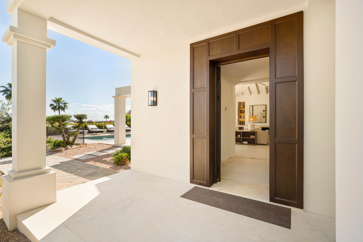 Huis te koop in Nueva Andalucía | 4 slaapkamers H5108221